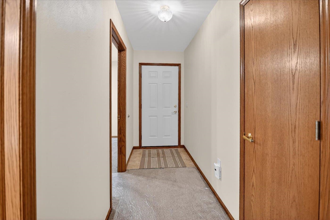 185 North Musket Ridge Drive Sun Prairie, WI 53590 - Photo 8 of 44