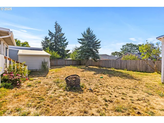 $420,000 | 221 Southwest Rainbow Avenue, Dallas, OR 97338