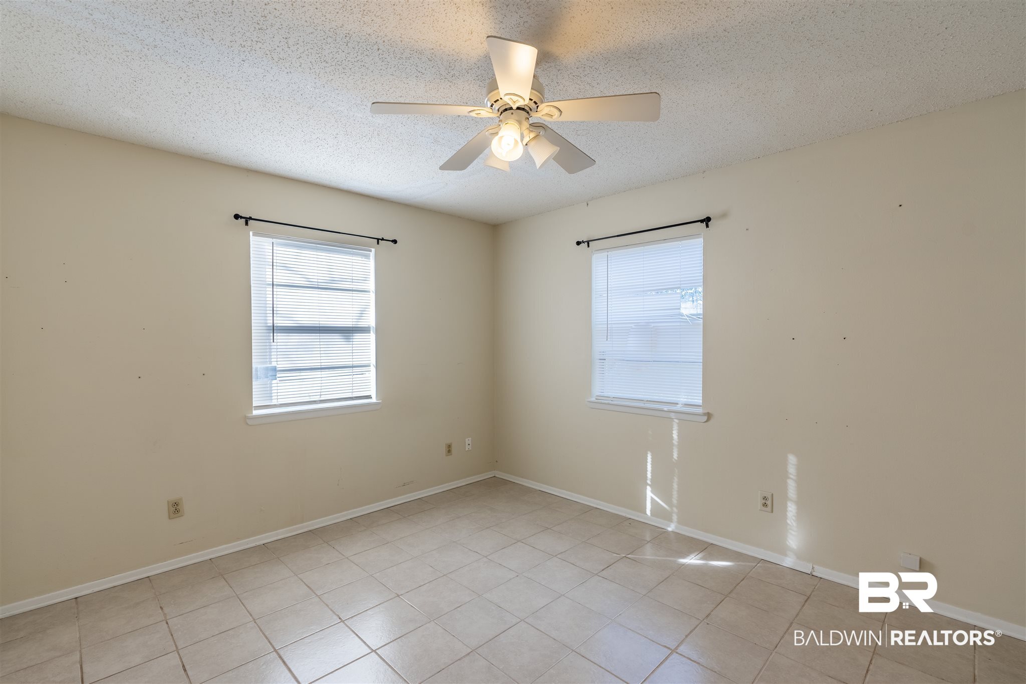 507 Nichols Avenue Fairhope, AL 36532 - Photo 12 of 16