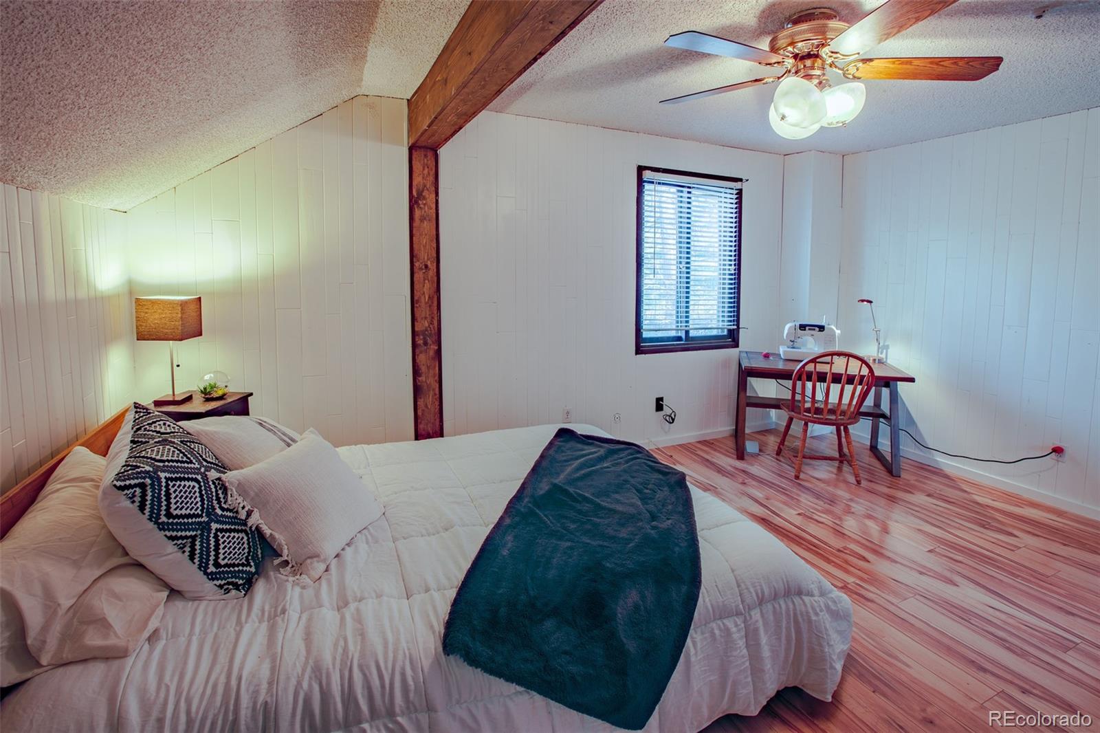 121 Kelly Road East Boulder, CO 80302 - Photo 17 of 36 Gallery Image 17