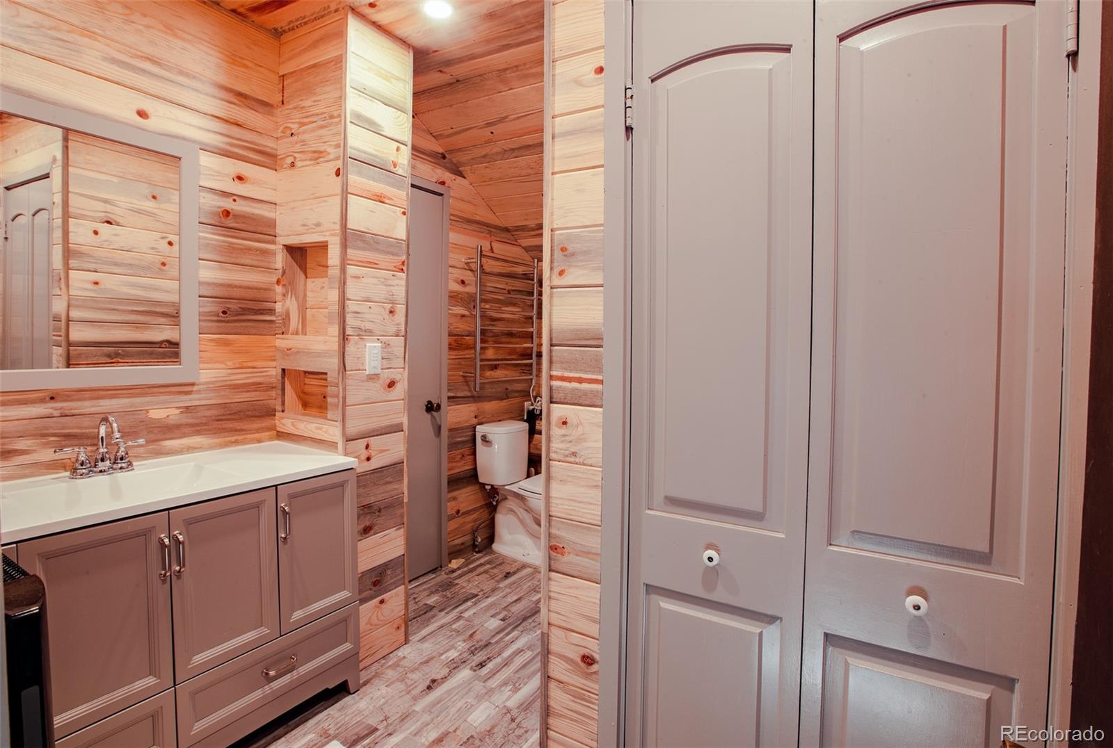 121 Kelly Road East Boulder, CO 80302 - Photo 21 of 36 Gallery Image 21
