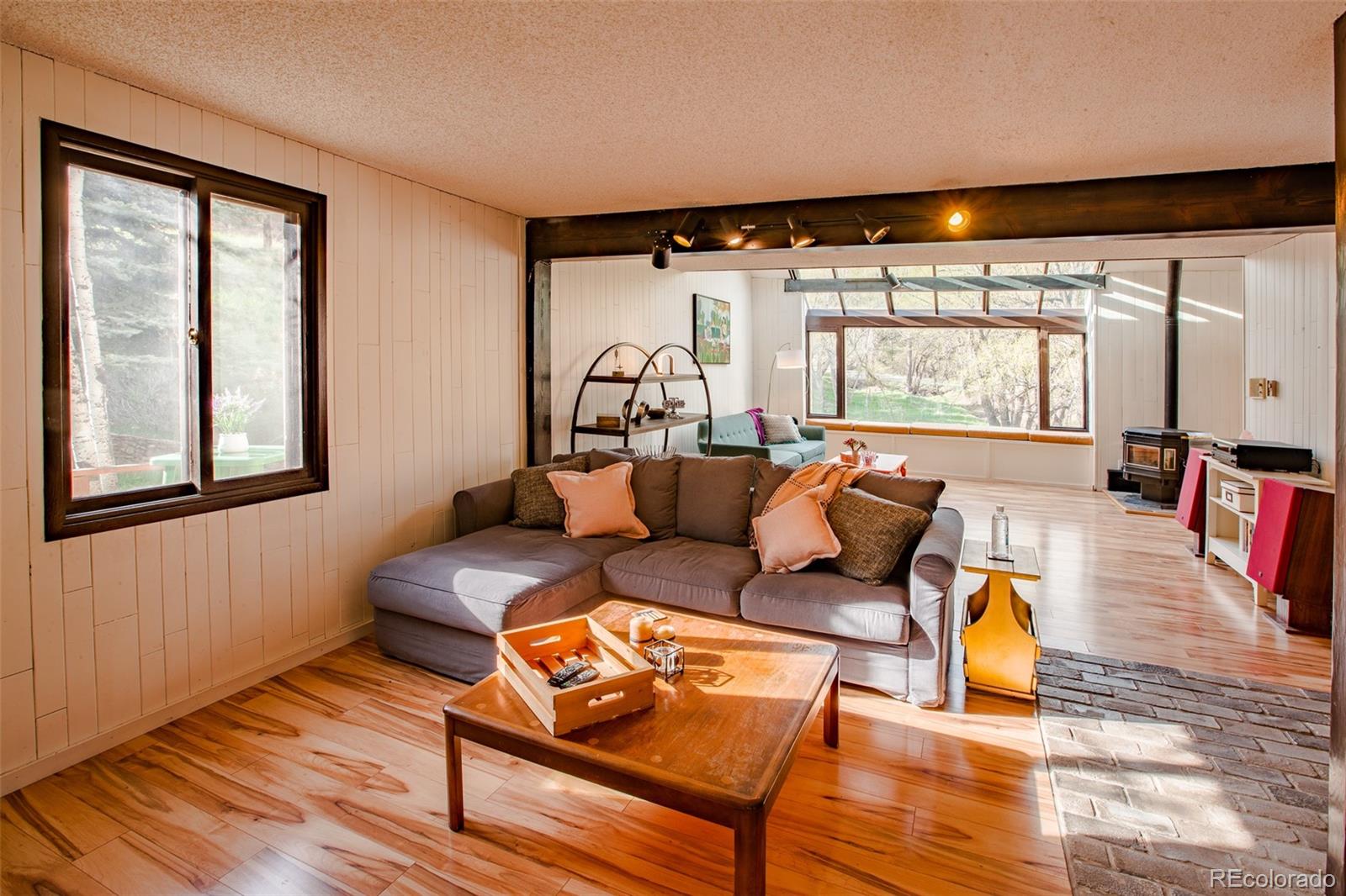 121 Kelly Road East Boulder, CO 80302 - Photo 3 of 36 Gallery Image 3