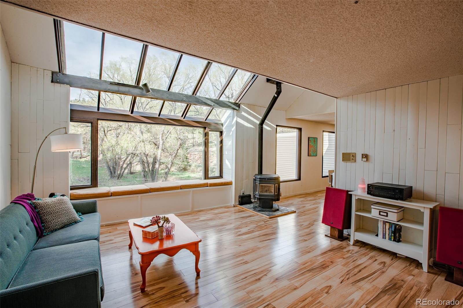 121 Kelly Road East Boulder, CO 80302 - Photo 8 of 36 Gallery Image 8