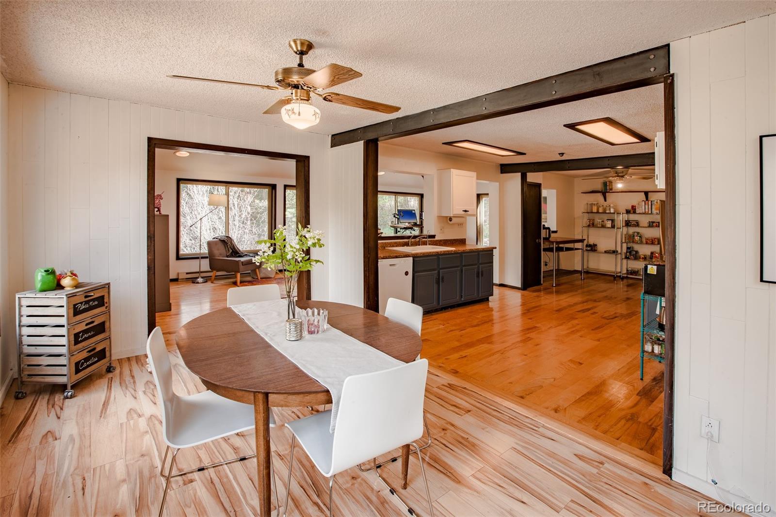 121 Kelly Road East Boulder, CO 80302 - Photo 9 of 36 Gallery Image 9