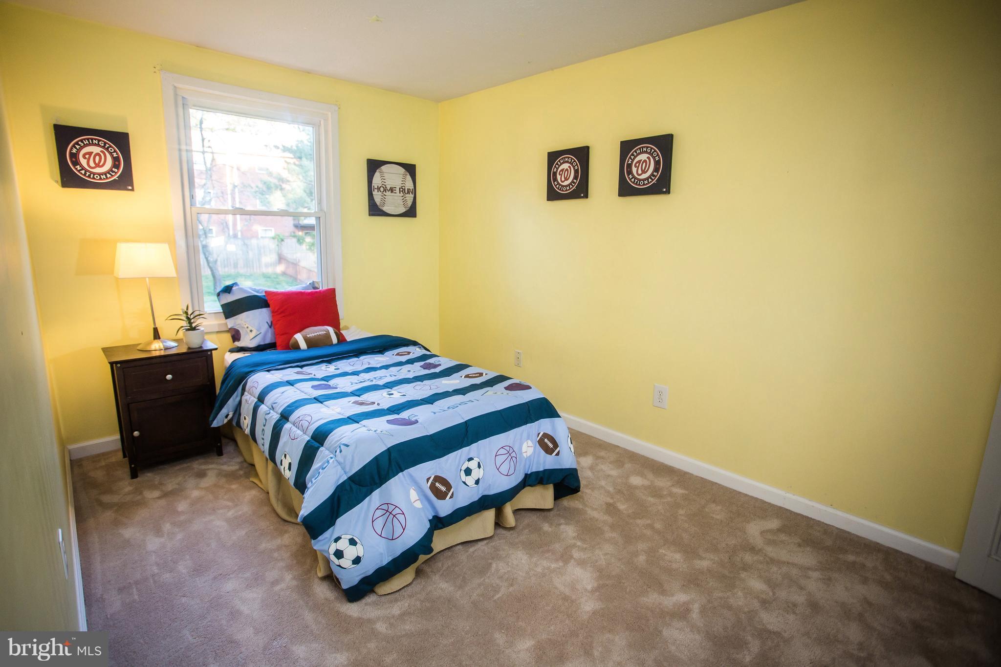 8737 Weems Road Manassas, VA 20110 - Photo 6 of 11 Bedroom