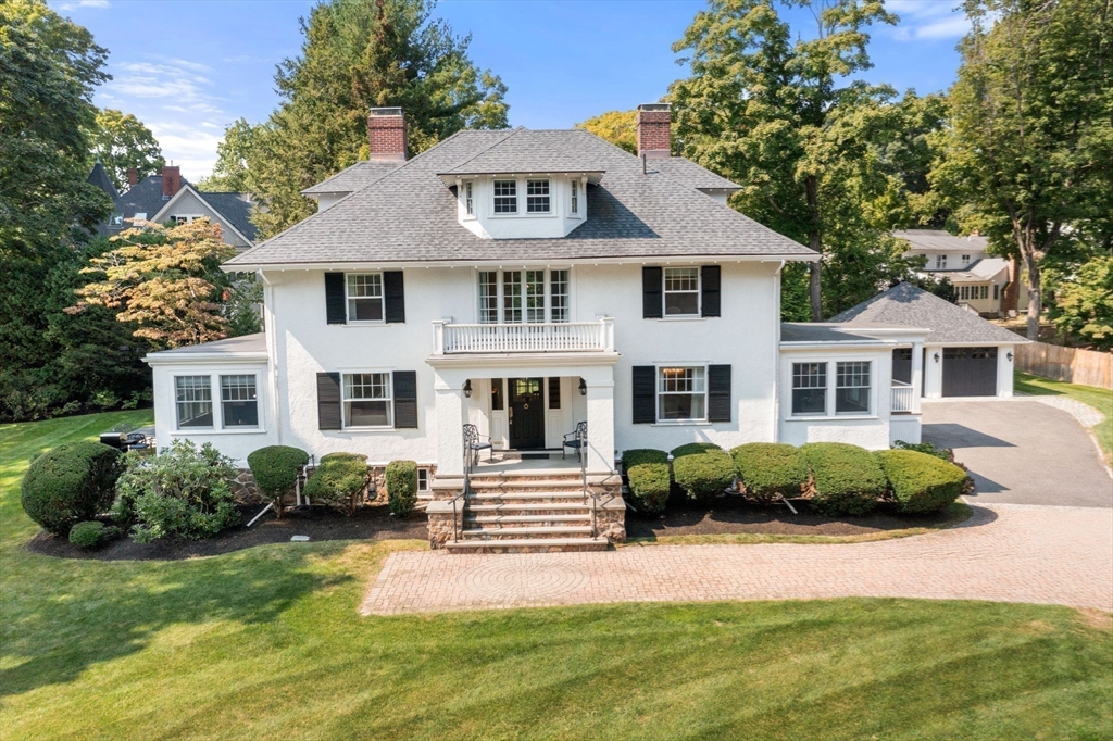 46 Garden Road Wellesley, MA 02481 - Photo 3 of 42