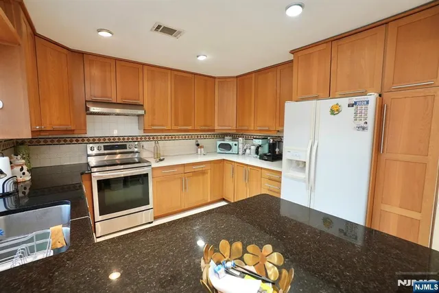 $569,900 | 78 Jannarone Street, Unit B, Belleville, NJ 07109