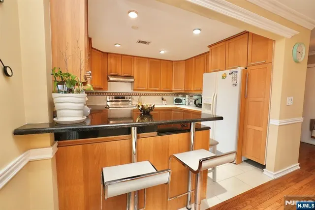 $569,900 | 78 Jannarone Street, Unit B, Belleville, NJ 07109