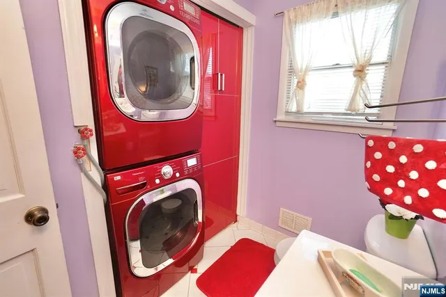 $569,900 | 78 Jannarone Street, Unit B, Belleville, NJ 07109