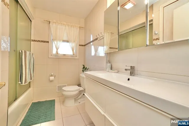 $569,900 | 78 Jannarone Street, Unit B, Belleville, NJ 07109