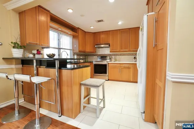 $569,900 | 78 Jannarone Street, Unit B, Belleville, NJ 07109