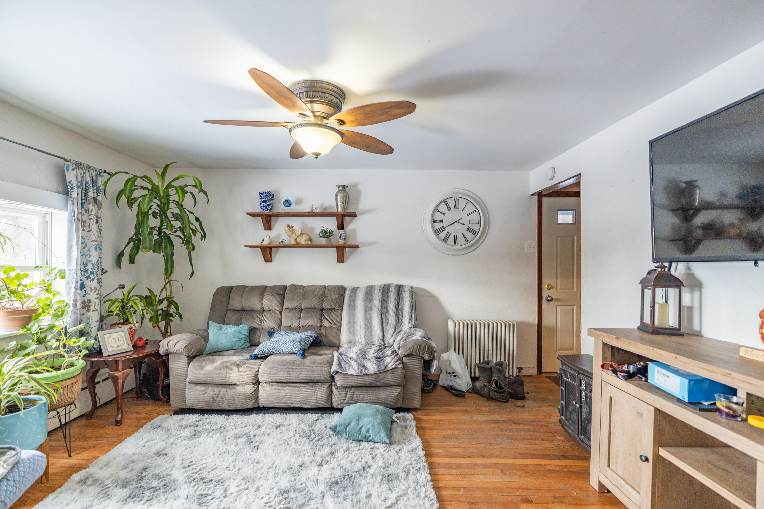 193 Cony Road Augusta, ME 04330 - Photo 9 of 27 6I3A3368-HDR