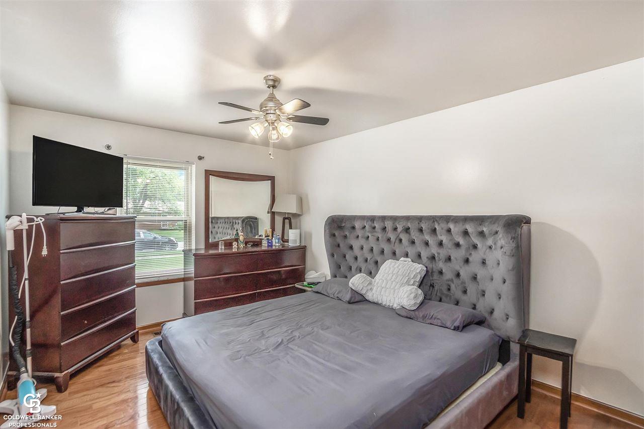 11143 Erdmann Road Sterling Heights, MI 48314 - Photo 14 of 26 Bedroom 2