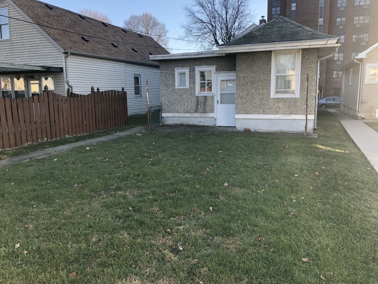 404 West Erie Street Spring Valley, IL 61362 - Photo 11 of 11 a front view of house with yard