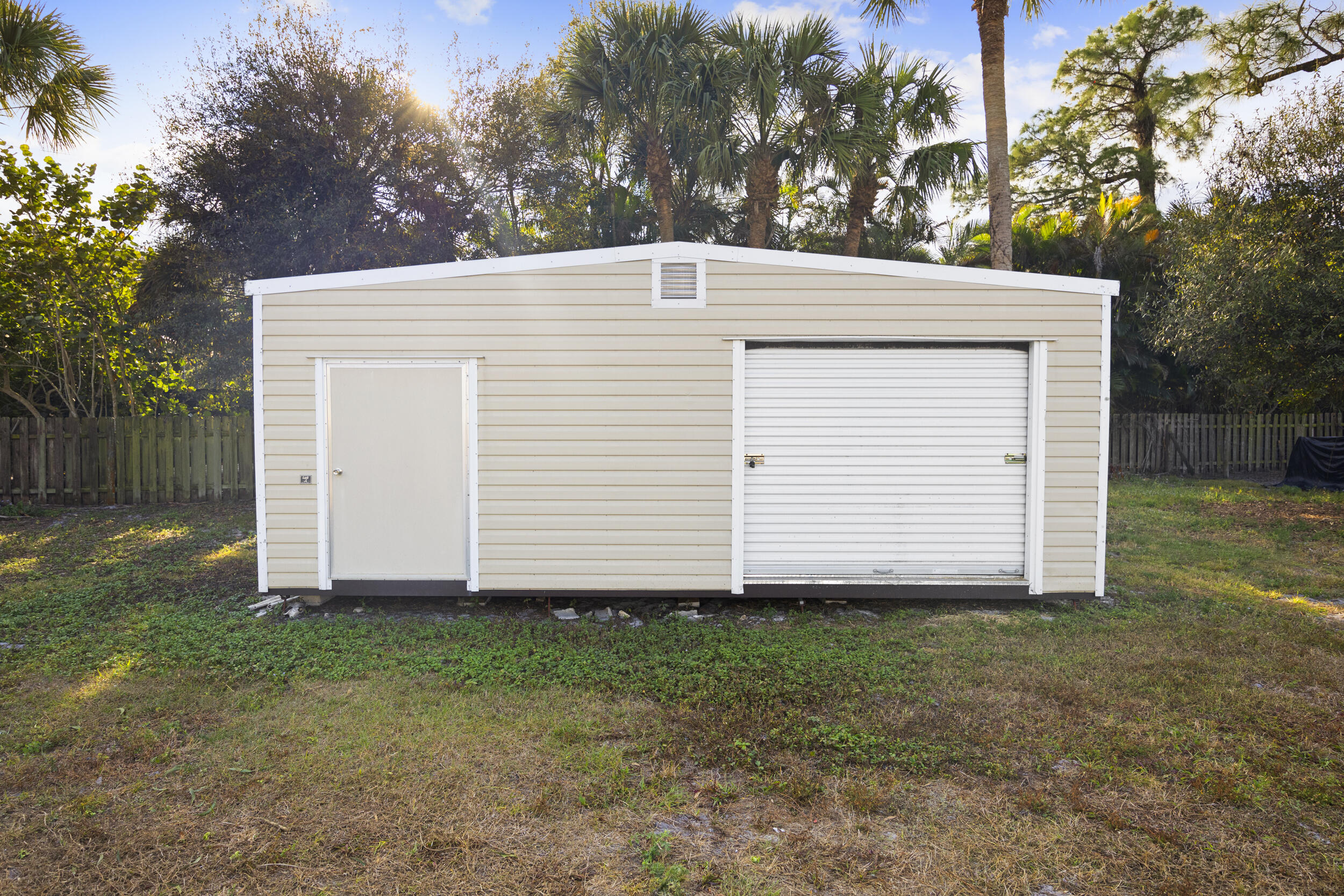 4584 Windmill Road Loxahatchee, FL 33470 - Photo 22 of 51 44_453a1026