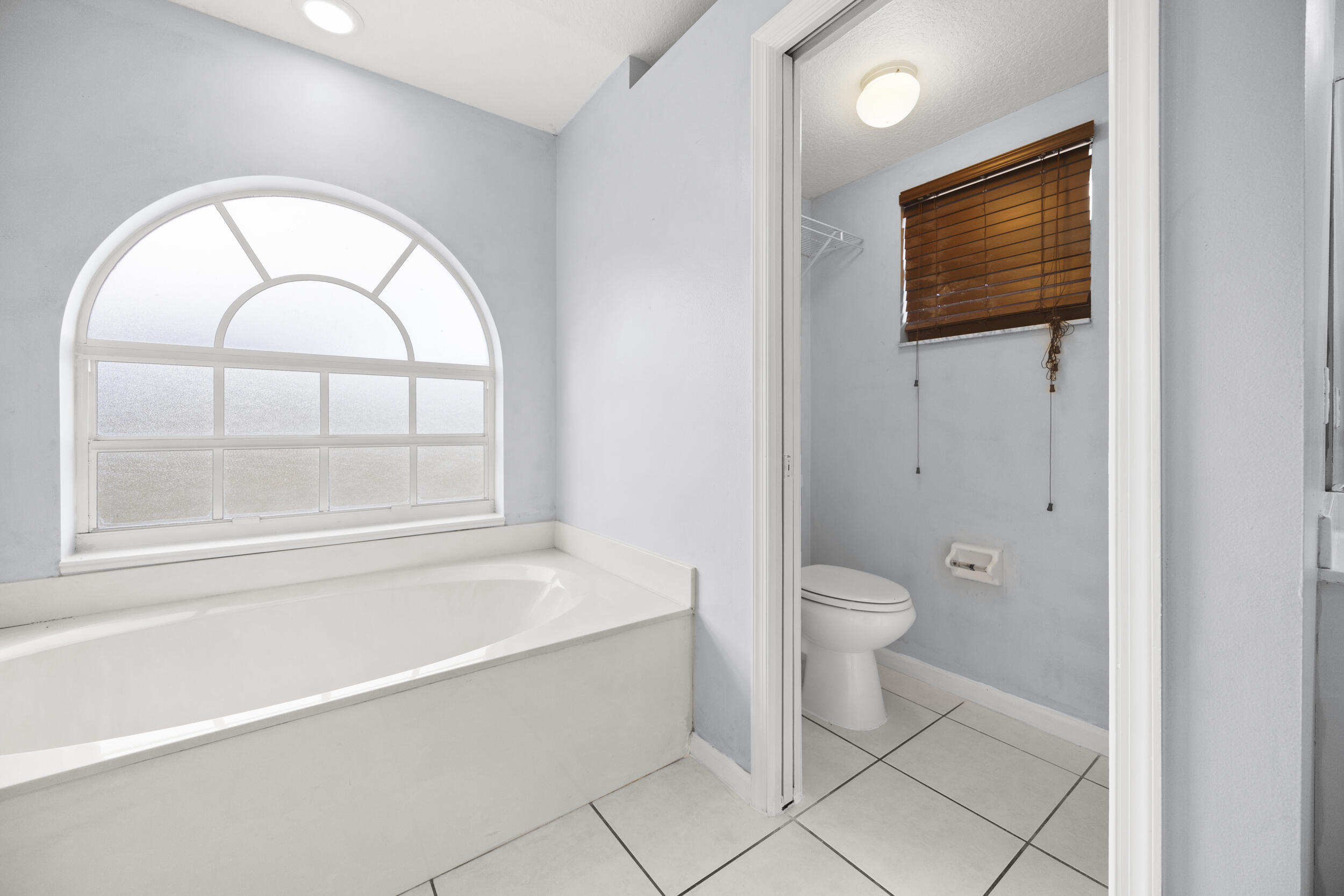 4584 Windmill Road Loxahatchee, FL 33470 - Photo 9 of 51 22_453a1101