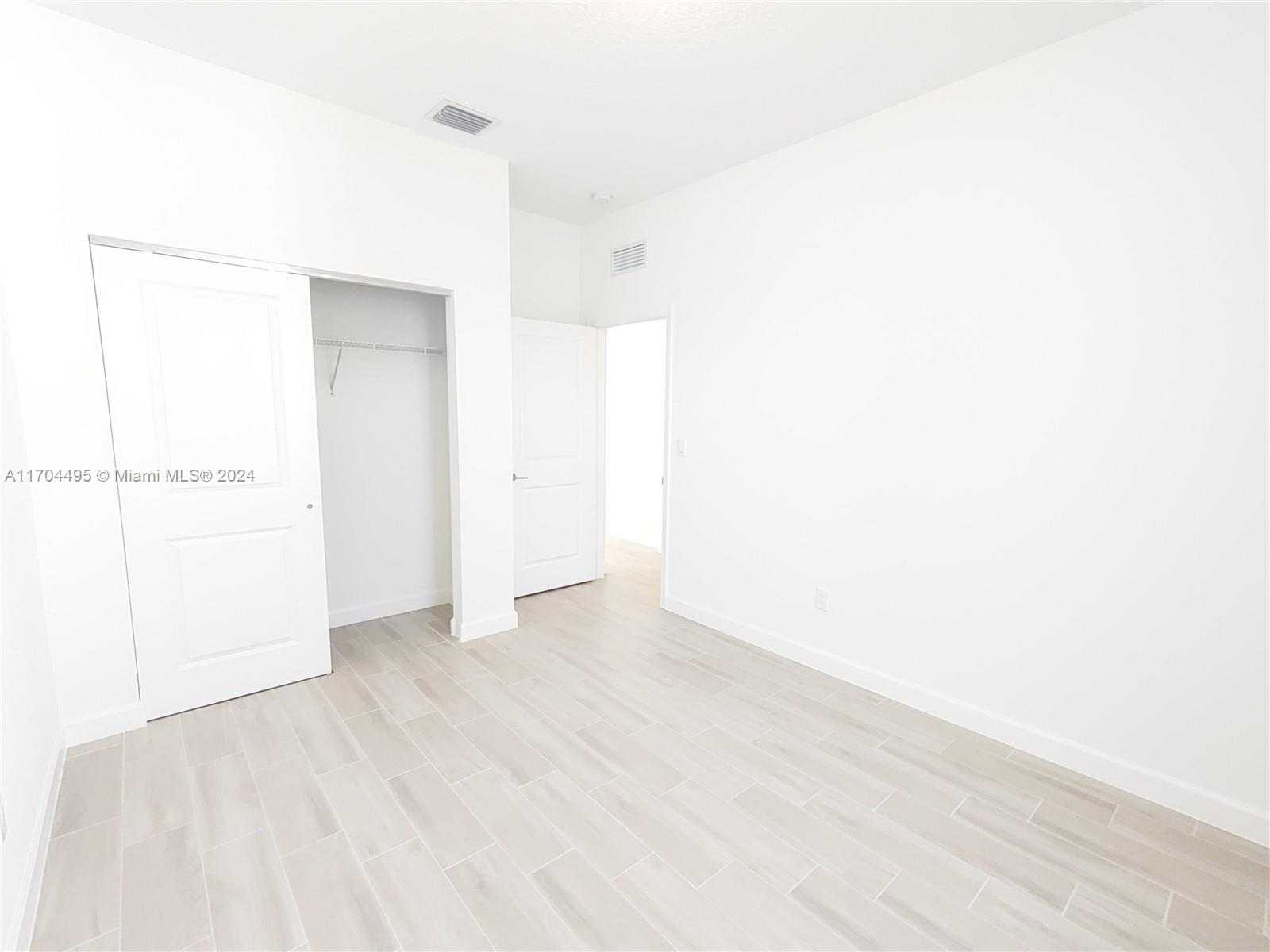 Loxahatchee Loxahatchee, FL 33470 - Photo 17 of 26