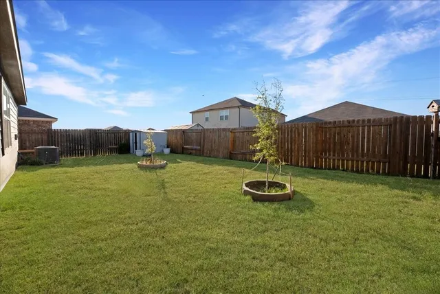 $275,000 | 180 Kennedy Drive, Venus, TX 76084
