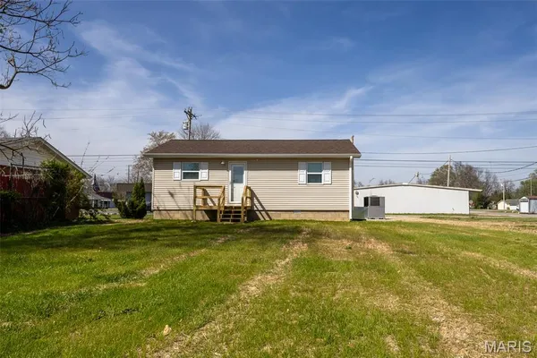 $99,900 | 912 Delano Street, Poplar Bluff, MO 63901