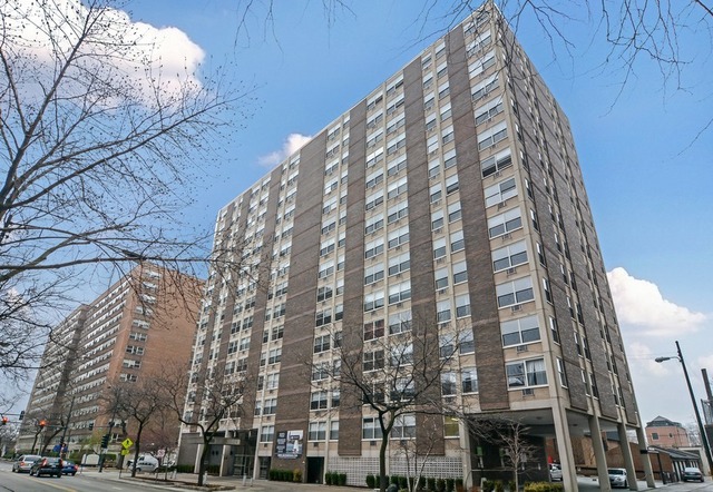 3033 North Sheridan Road, Unit 1106 Chicago, IL 60657 - Photo 1 of 10