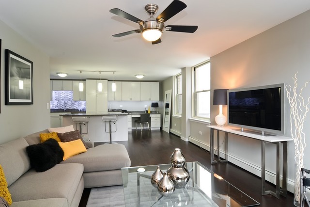 3033 North Sheridan Road, Unit 1106 Chicago, IL 60657 - Photo 7 of 10