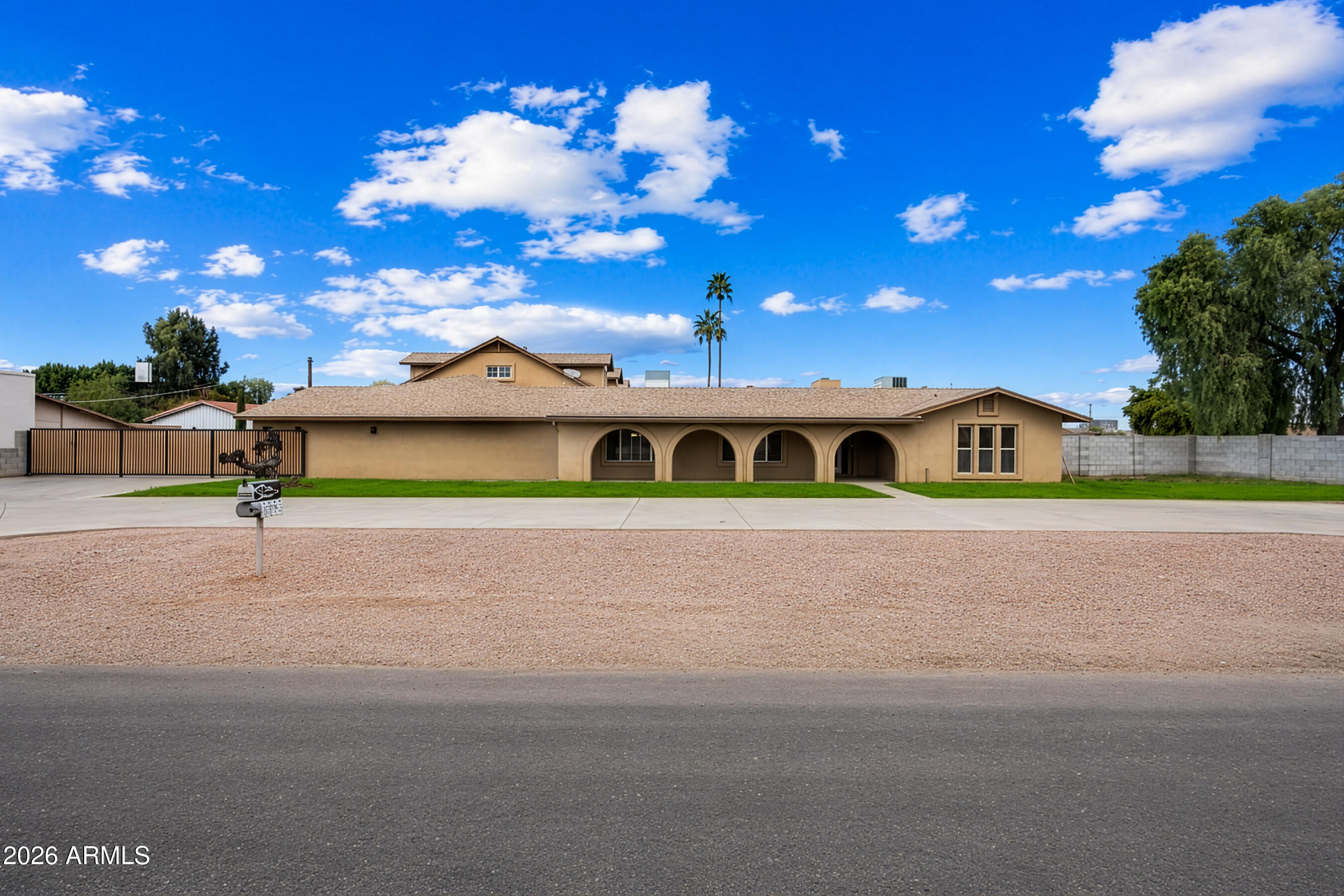 322 East Redfield Road Chandler, AZ 85225 - Photo 5 of 50 Street View