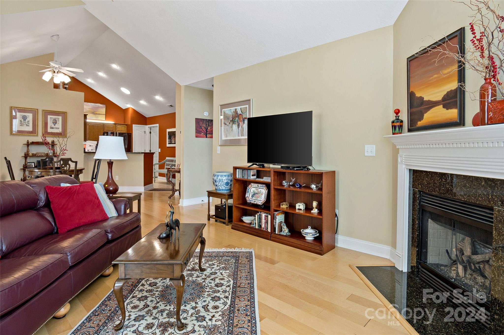 46 Outlook Circle Swannanoa, NC 28778 - Photo 11 of 36 a living room with furniture and a flat screen tv