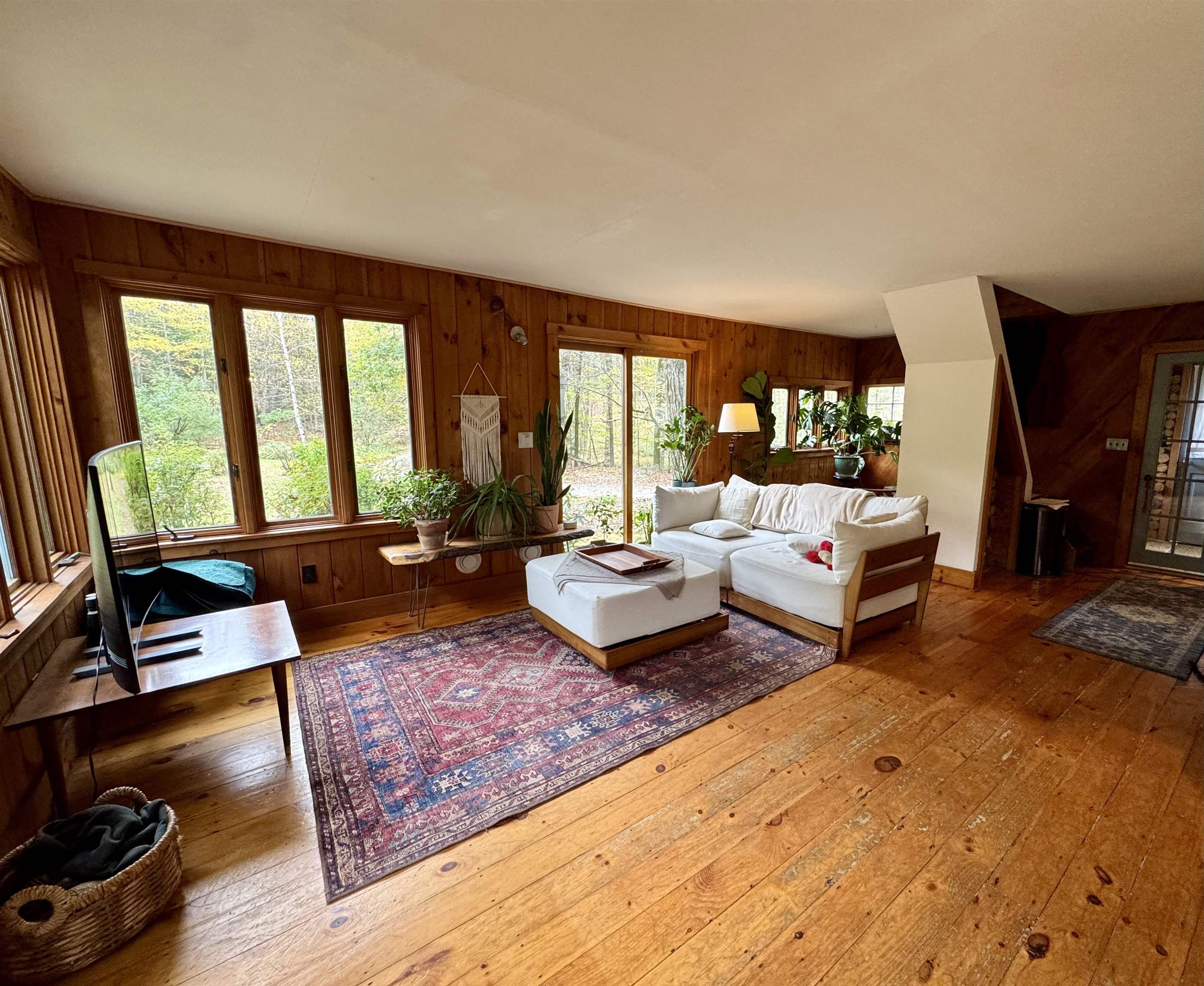 212-214 Pine Banks Road Putney, VT 05346 - Photo 14 of 31