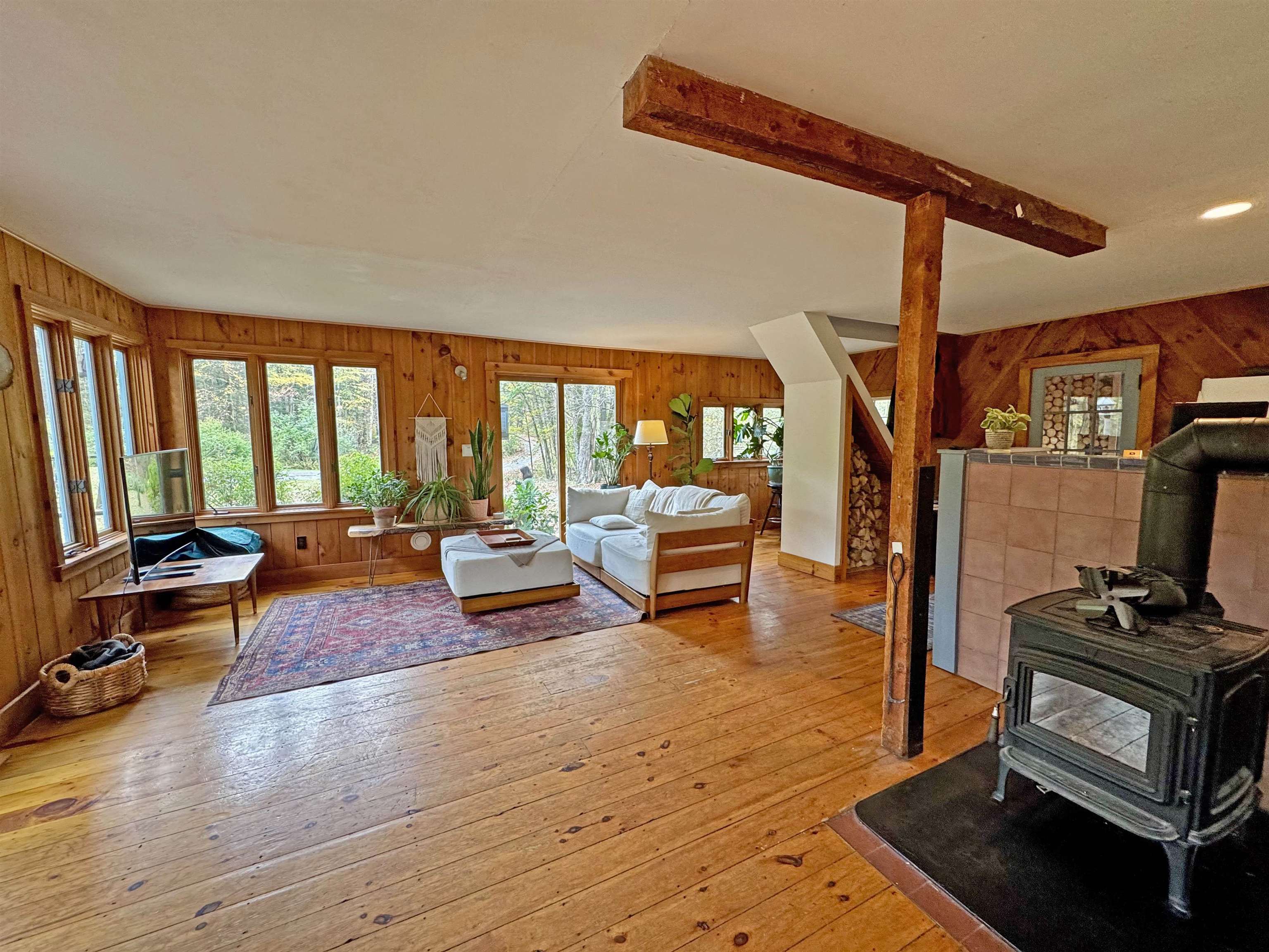 212-214 Pine Banks Road Putney, VT 05346 - Photo 8 of 31