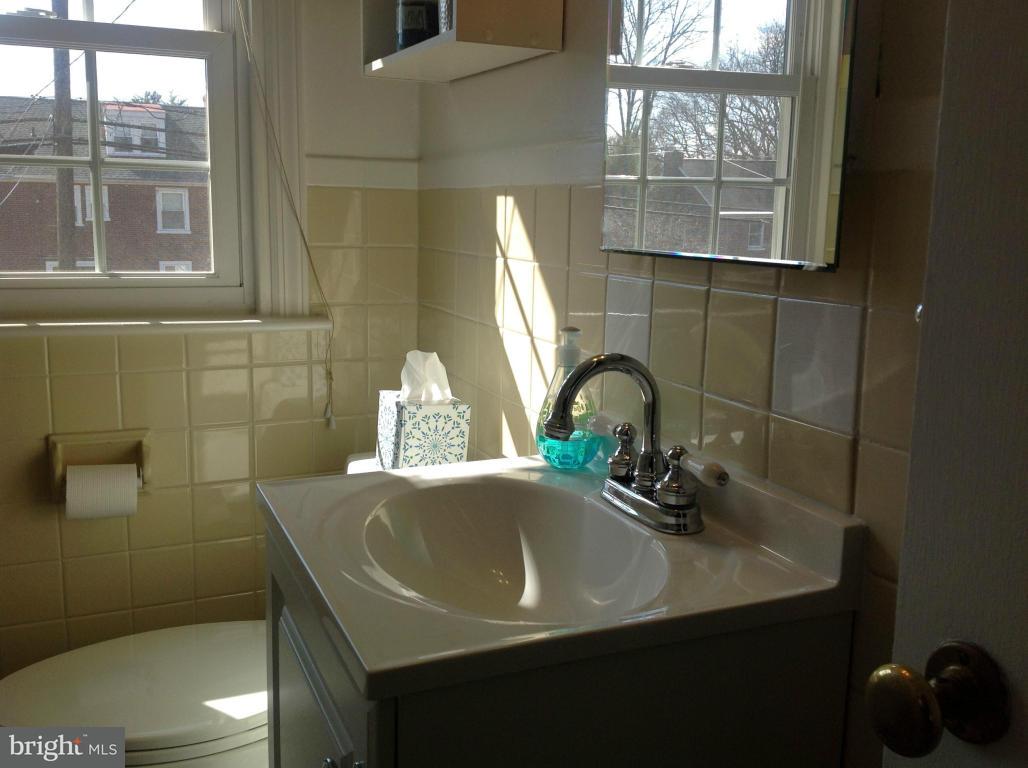 926 Pleasure Road Lancaster, PA 17601 - Photo 12 of 23 Gallery Image 12