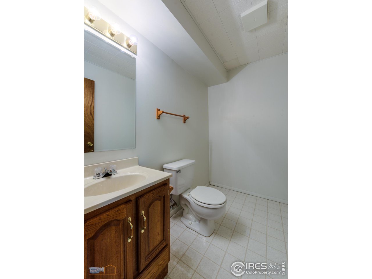4477 Wellington Road Boulder, CO 80301 - Photo 27 of 36 1/2 Bath on Lower Level with Room to add Shower or Tub