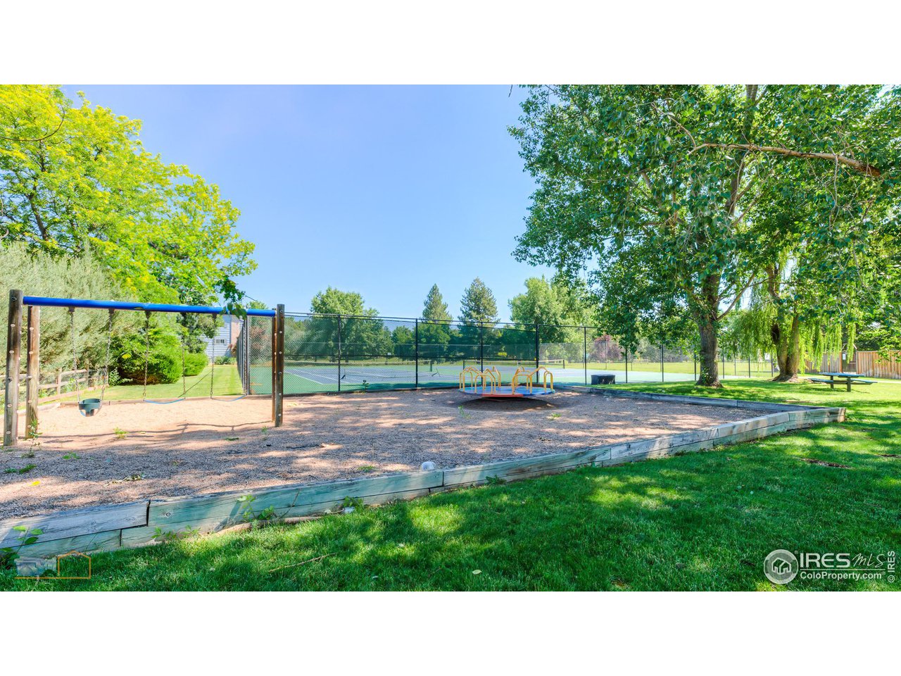 4477 Wellington Road Boulder, CO 80301 - Photo 33 of 36 Common Play Area