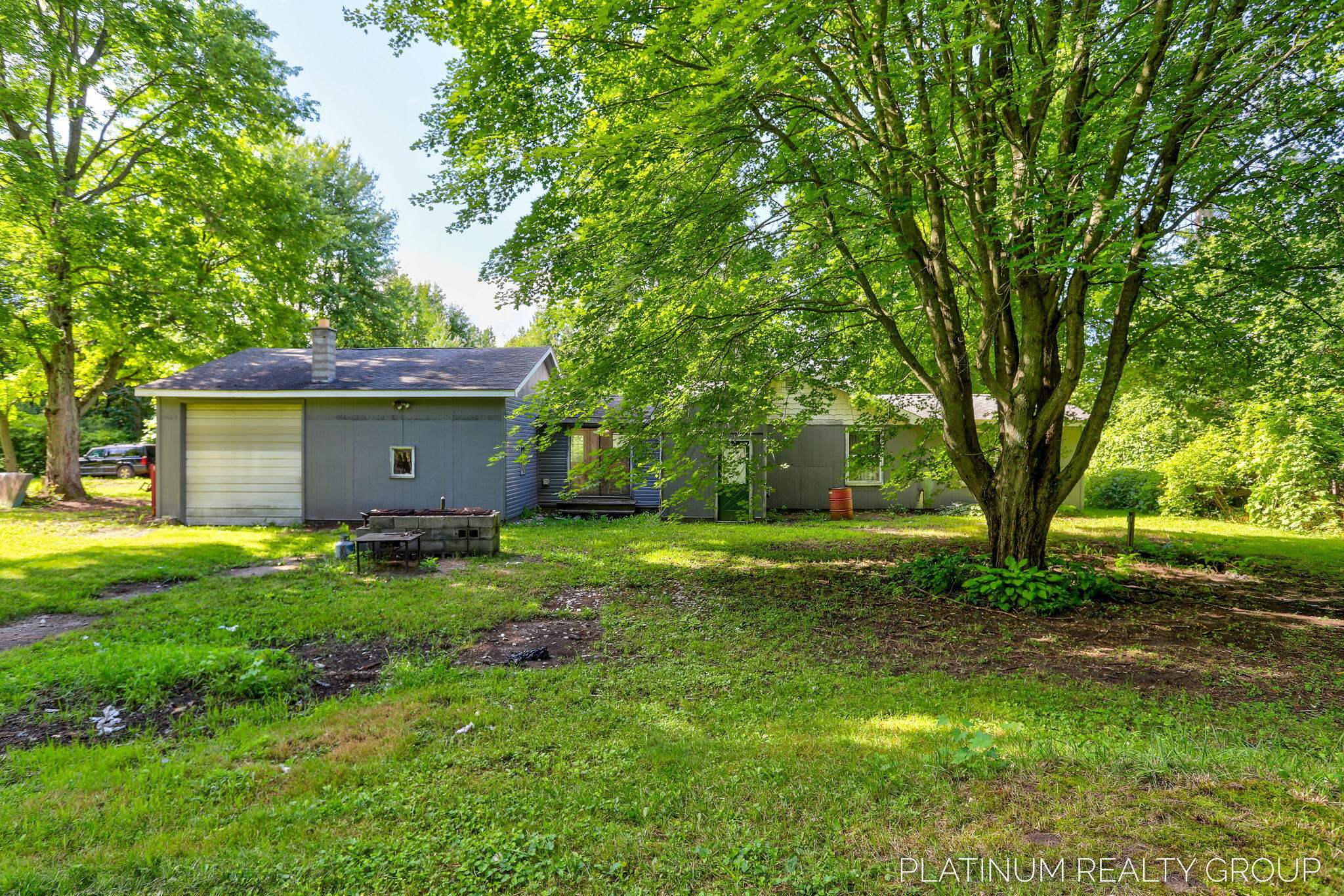 1202 Erickson Road Muskegon, MI 49445 - Photo 6 of 44 Back