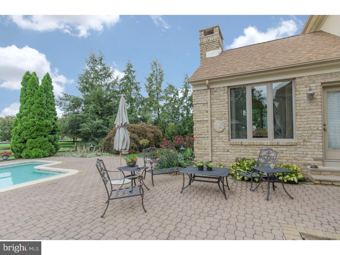 2302 Spring Valley Road Bethlehem, PA 18015 - Photo 20 of 24