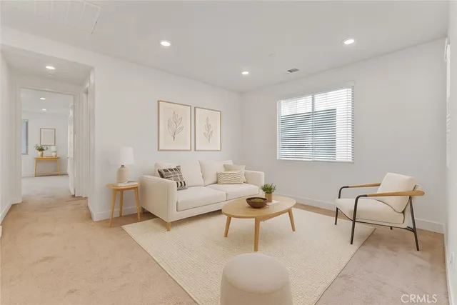 $1,438,000 | 179 Terrapin, Irvine, CA 92618