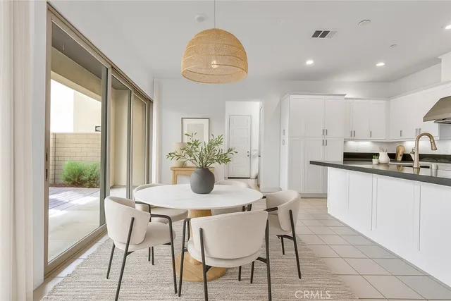 $1,438,000 | 179 Terrapin, Irvine, CA 92618