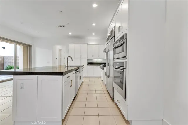 $1,438,000 | 179 Terrapin, Irvine, CA 92618