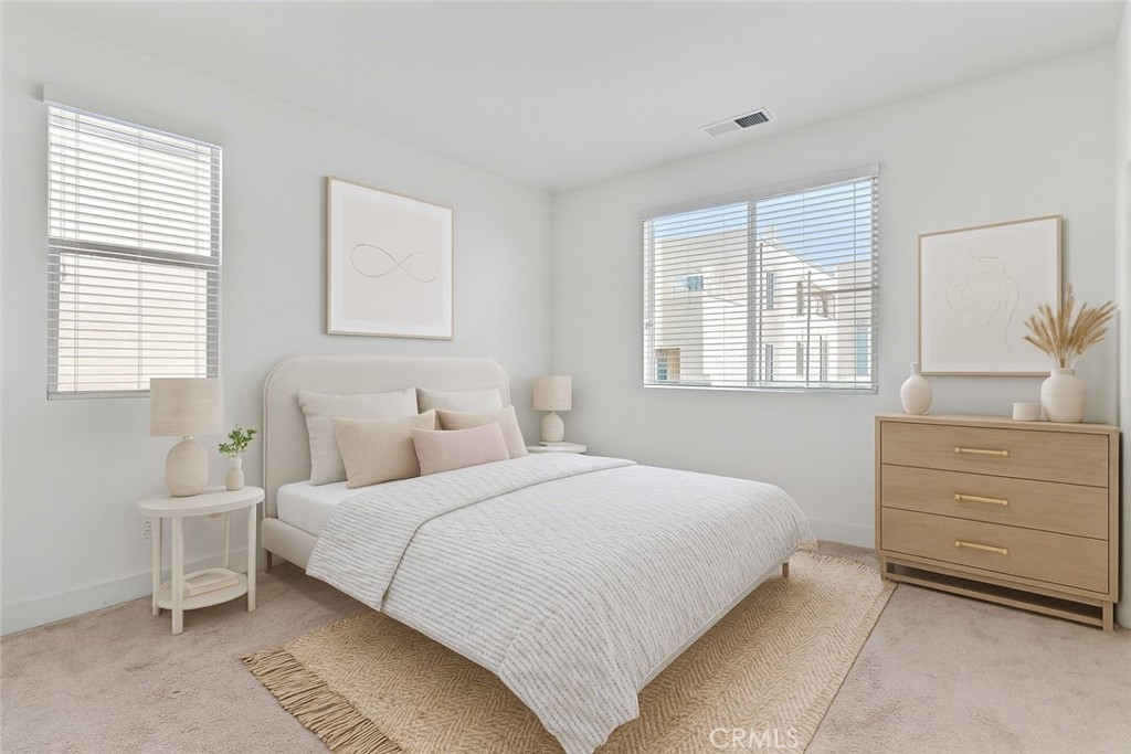 179 Terrapin Irvine, CA 92618 - Photo 25 of 46 Virtually Staged — 2nd bedroom