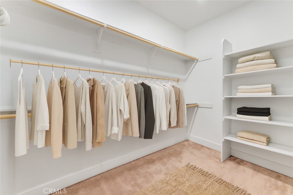 179 Terrapin Irvine, CA 92618 - Photo 33 of 46 Virtually Staged — Master bedroom walk-in closet