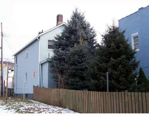 344 Park Road Ambridge, PA 15003 - Photo 1 of 1 Exterior Front.