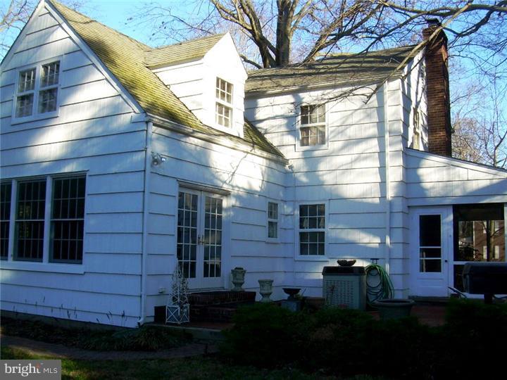 5 Ardsley Road Yardley, PA 19067 - Photo 2 of 25 Exterior Side