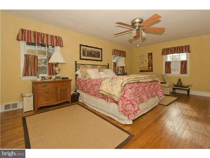 5 Ardsley Road Yardley, PA 19067 - Photo 15 of 25 Bedroom - Main