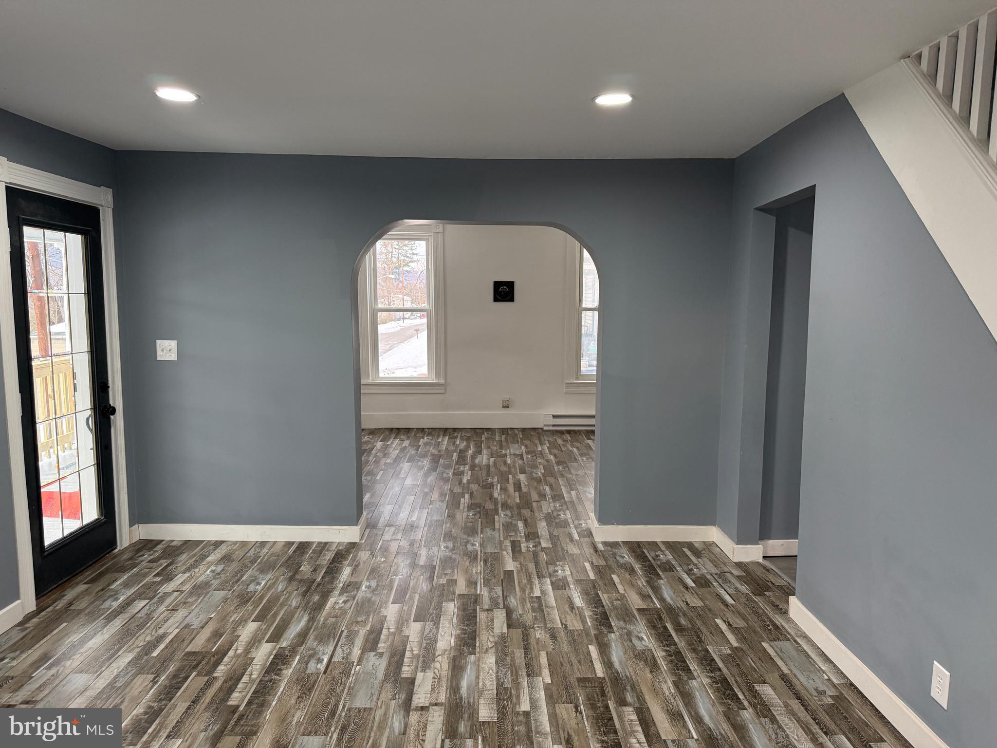 514 Highland Avenue Burnham, PA 17009 - Photo 3 of 30 Living Room
