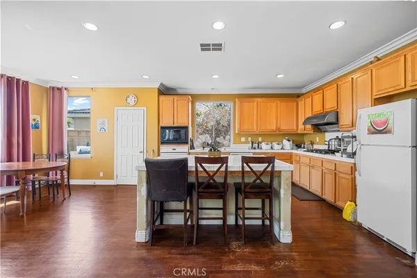 $999,000 | 7342 Excelsior Drive, Eastvale, CA 92880