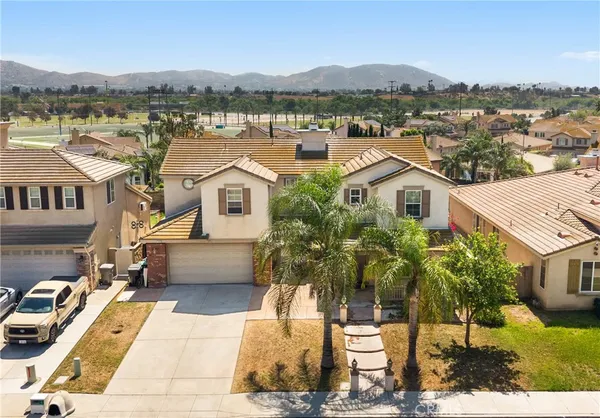 $999,000 | 7342 Excelsior Drive, Eastvale, CA 92880