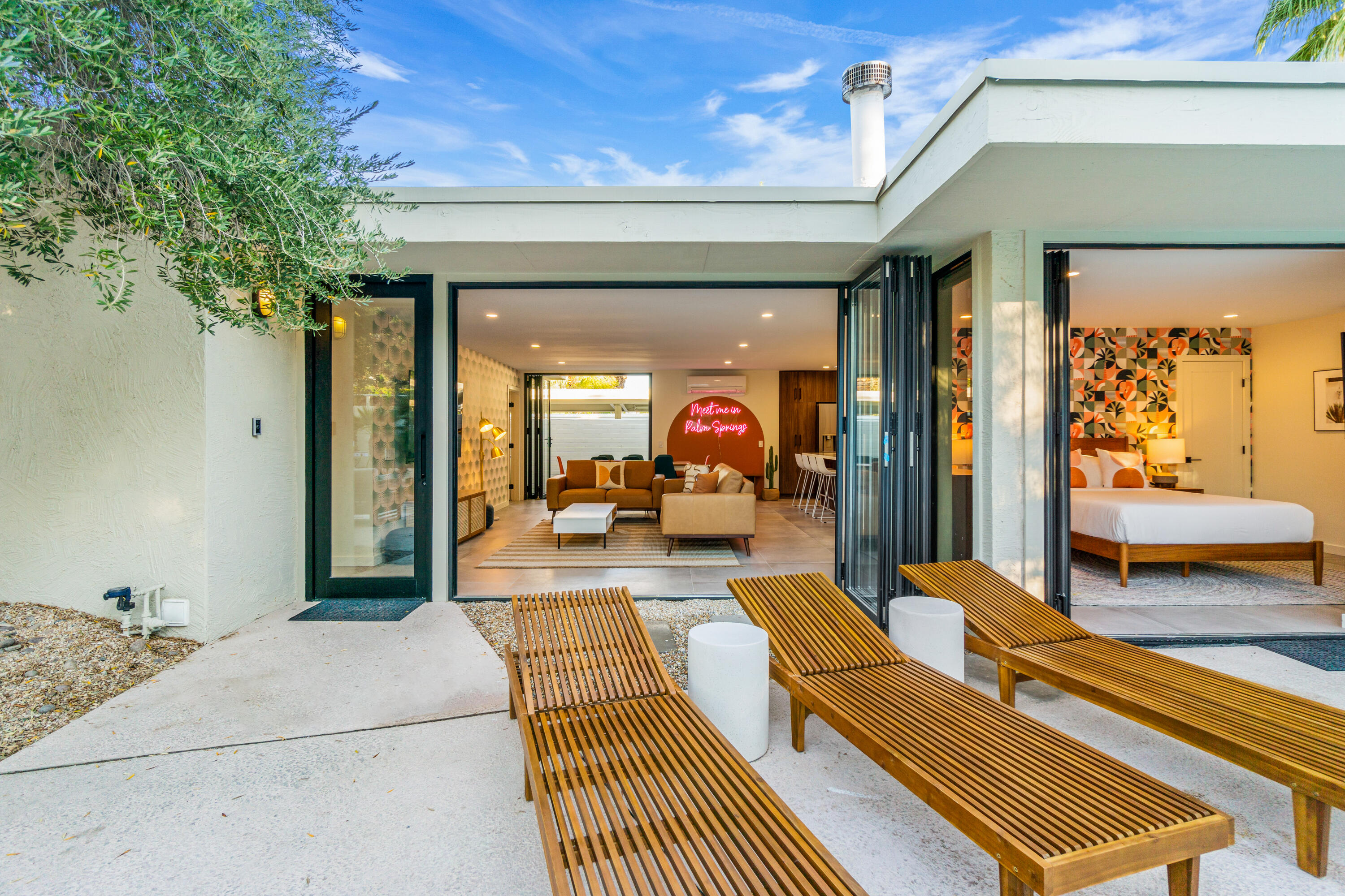 130 West Racquet Club Road, Unit 308 Palm Springs, CA 92262 - Photo 38 of 47 DSC07018