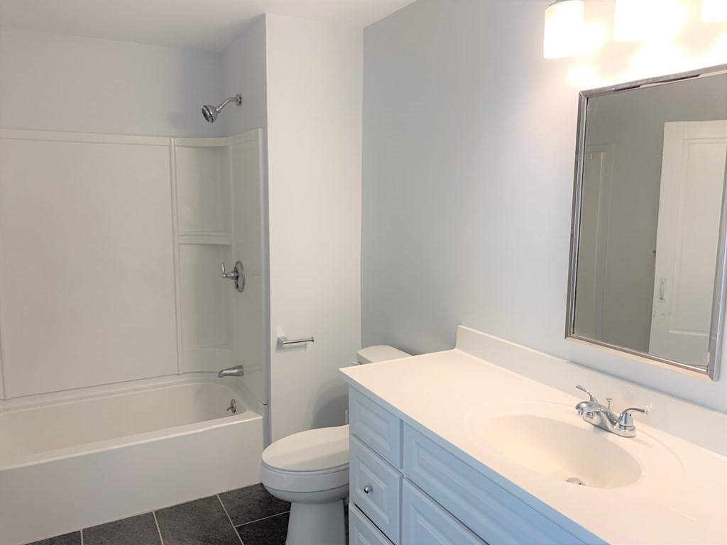 35-41 Whitehall Road Amesbury, MA 01913 - Photo 16 of 37 Gallery Image 16