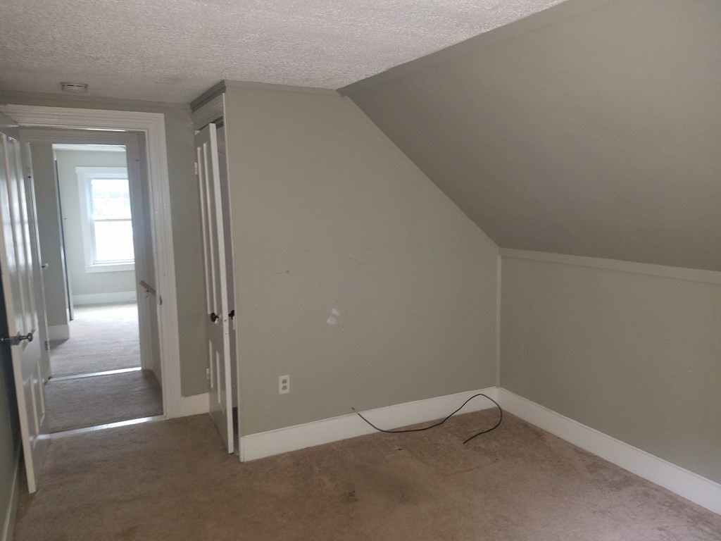 35-41 Whitehall Road Amesbury, MA 01913 - Photo 25 of 37 Gallery Image 25