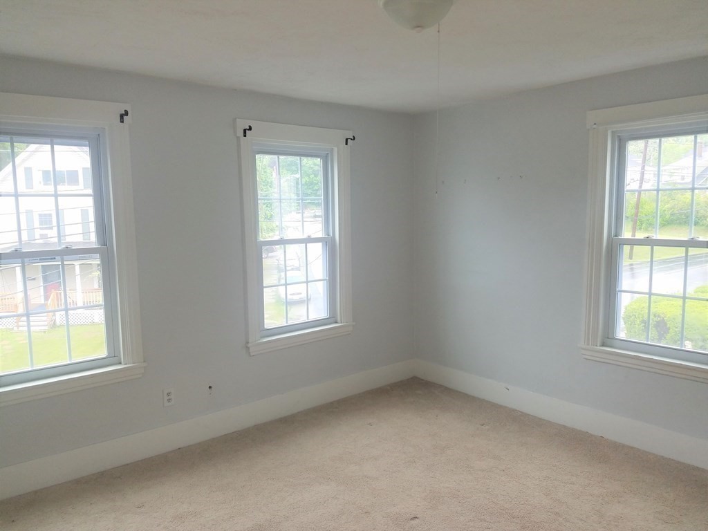 35-41 Whitehall Road Amesbury, MA 01913 - Photo 28 of 37 Gallery Image 28