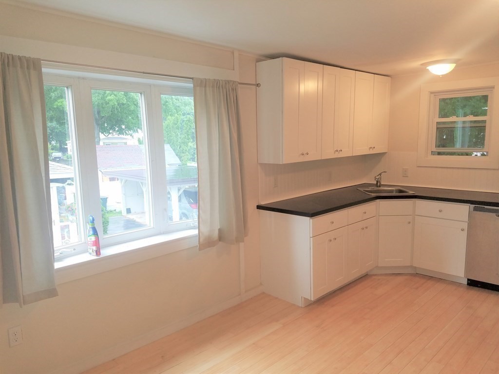 35-41 Whitehall Road Amesbury, MA 01913 - Photo 34 of 37 Gallery Image 34